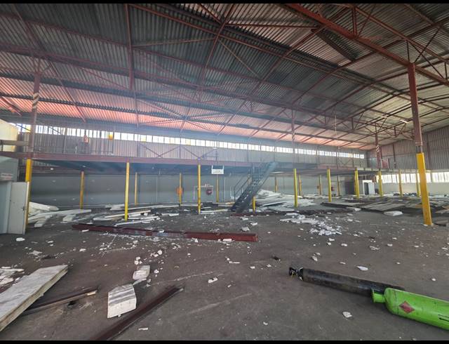 1,020M² WAREHOUSE TO LET IN ALRODE